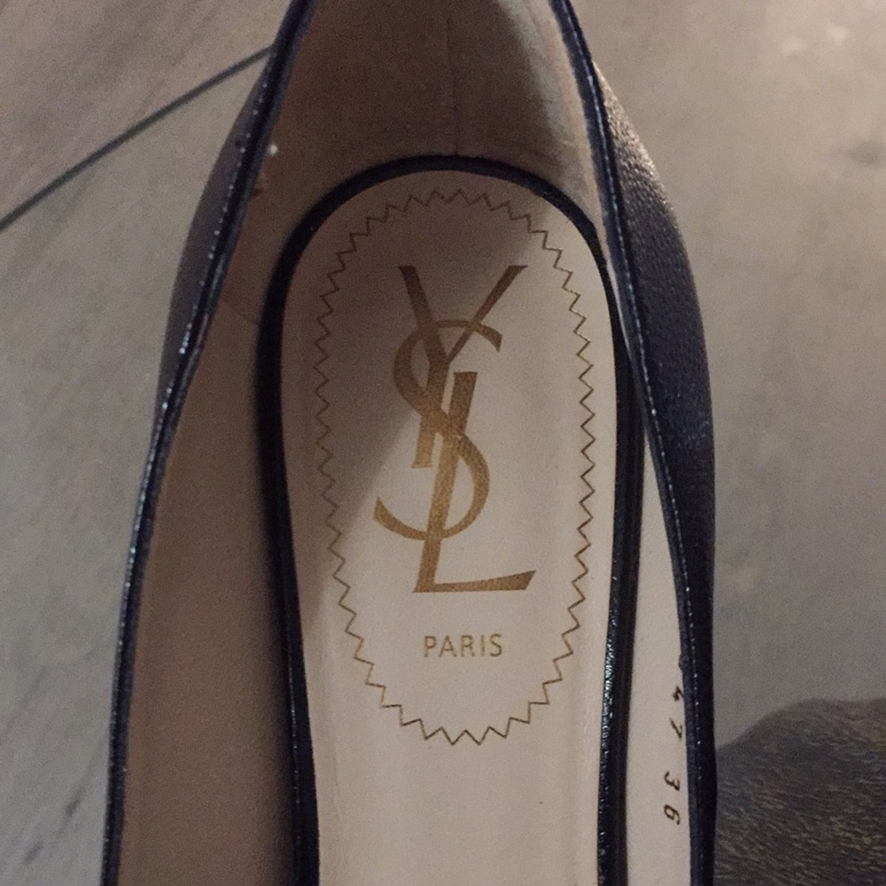 Pumps - Picture 6 of 7